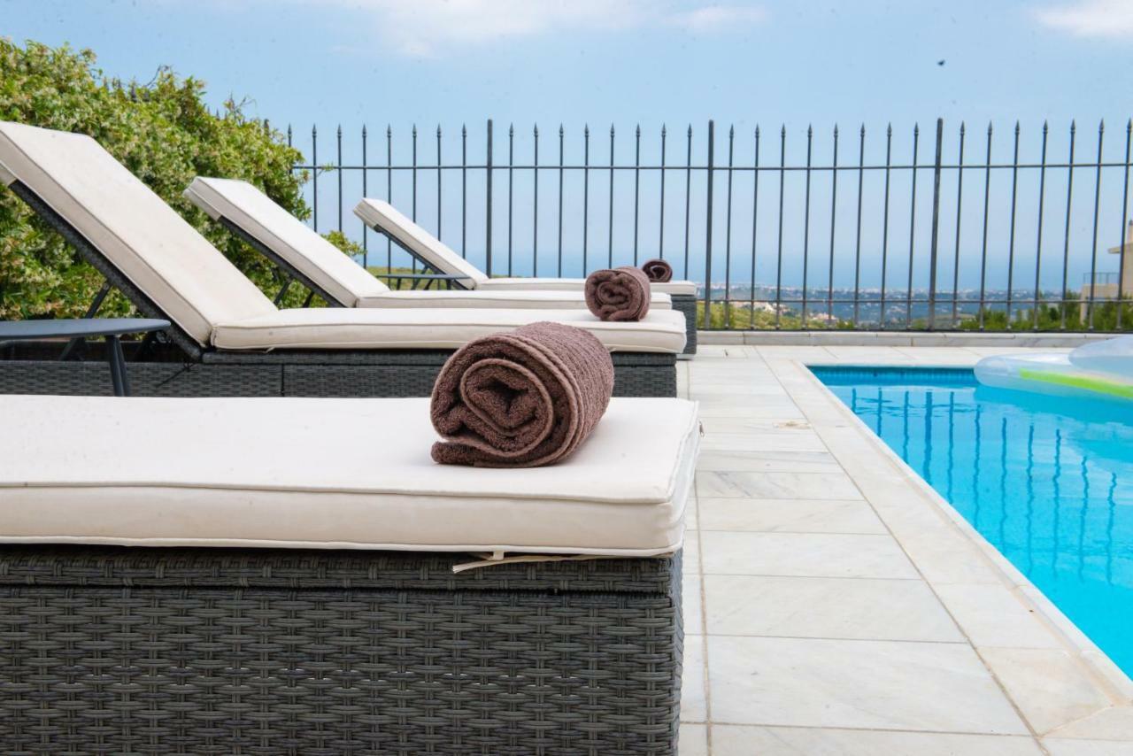 Villa Olympia Vip Dhráfi Exteriér fotografie